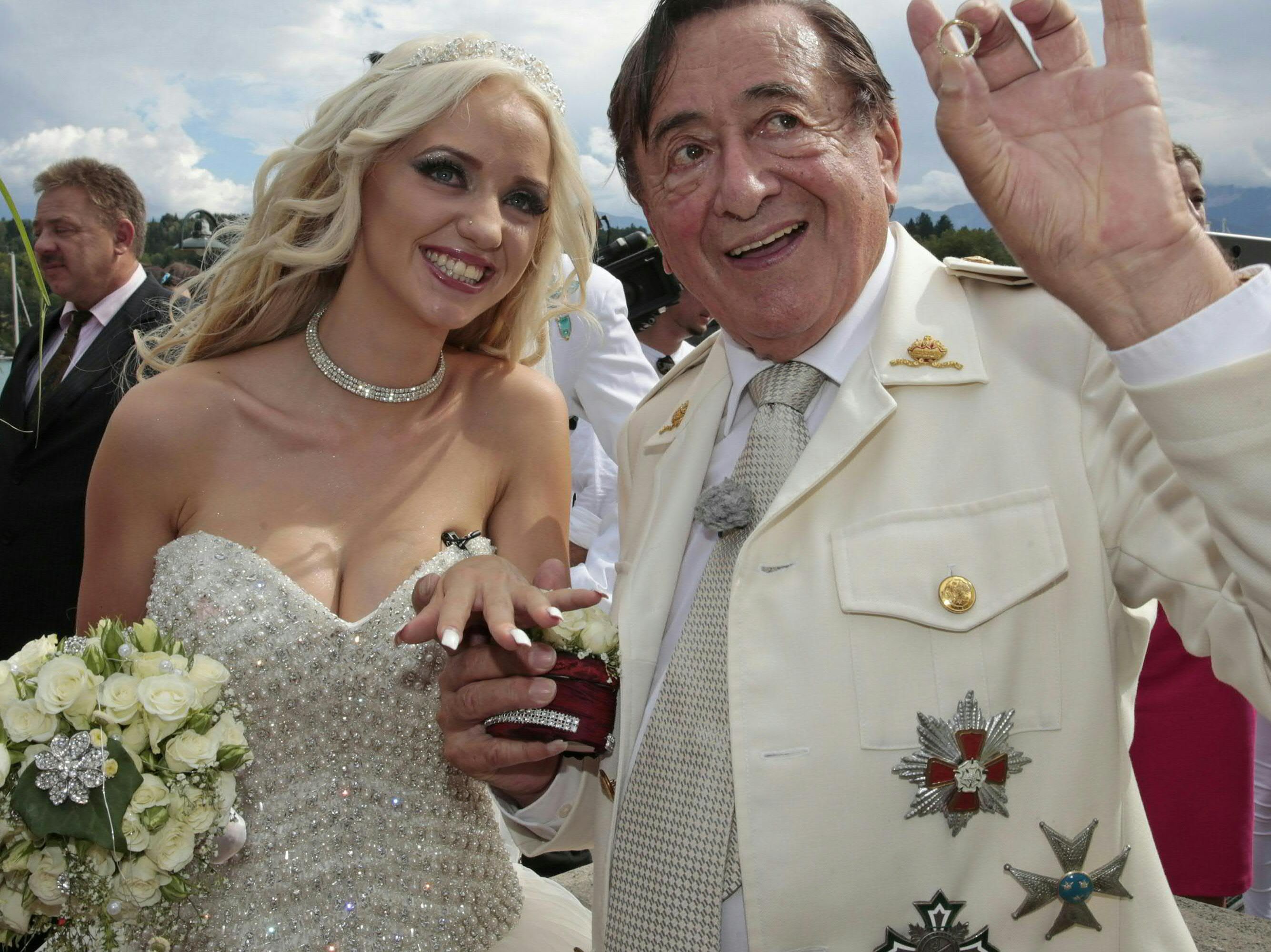 Richard Lugner heiratet zum fünften Mal Richard Lugner heiratet zum fünften Mal