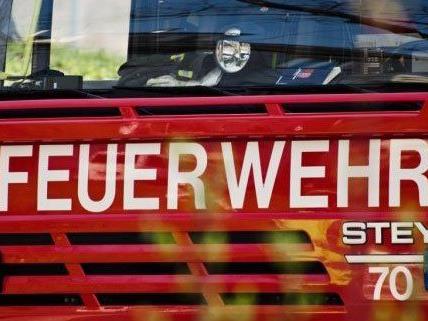 29 Feuerwehren waren am Sonntagabend in NÖ im Einsatz.