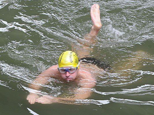 Josef Köberl (Bild) wollte als erster Österreicher den Ärmelkanal durchschwimmen - gelungen ist dies nun jedoch Anton Floh