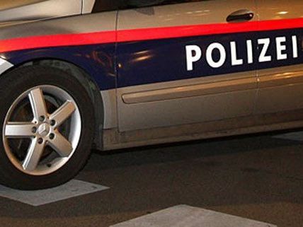 Die Polizei nahm den Mann am Samstagabend fest. Die Polizei nahm den Mann am Samstagabend fest.