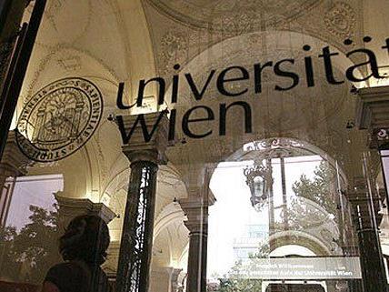 Zahlreiche Aufnahmetests gibt es mittlerweile an der Uni Wien.