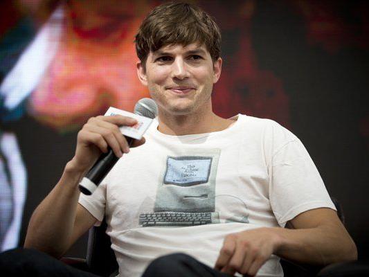 Ashton Kutcher ist Hauptdarsteller in der Kult-Serie "Two and a Half Men"