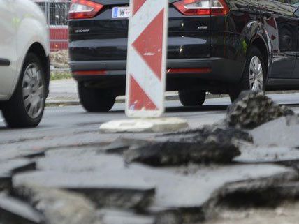 Auf der Gürtelbrücke beginnt die nächste Bauphase. Auf der Gürtelbrücke beginnt die nächste Bauphase.