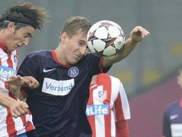 Nachwuchsspieler Grubeck (FK Austria Wien) ist nach einem Training abgepasst und verprügelt worden.