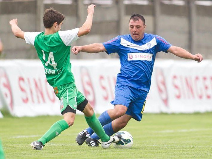 FC Lustenau 1b gewann gegen Austria Lustenau 1b knapp mit 2:1. FC Lustenau 1b gewann gegen Austria Lustenau 1b knapp mit 2:1.
