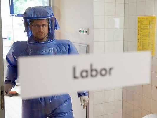 Entwarnung: Jene Frau, die in Tirol tot in ihrer Wohnung aufgefunden wurde, erkrankte nicht an Ebola. Entwarnung: Jene Frau, die in Tirol tot in ihrer Wohnung aufgefunden wurde, erkrankte nicht an Ebola.