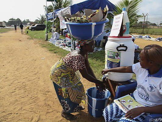 Sierra Leone kämpft gegen die Epidemie an
