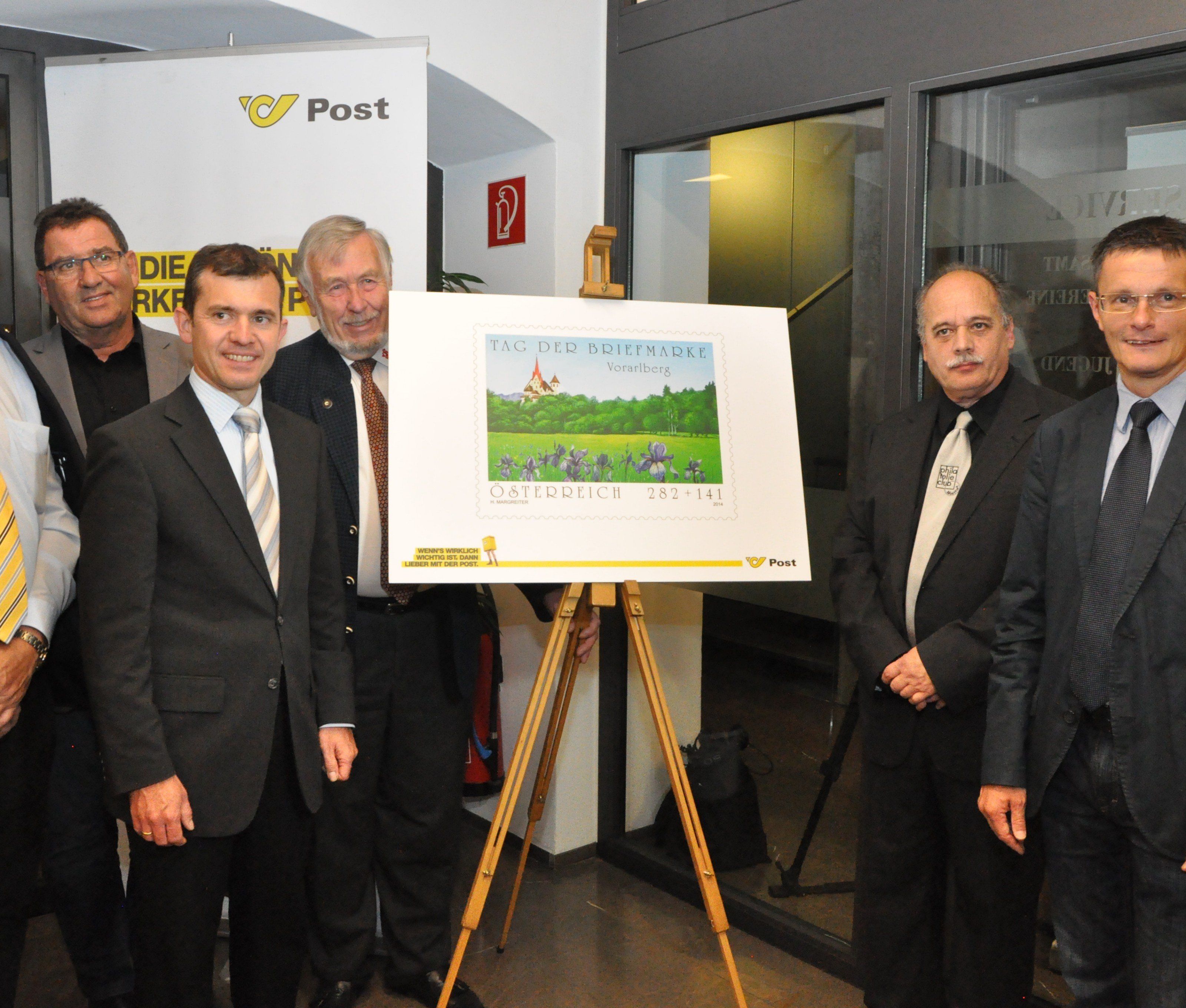Fredi Kunz, Helmut Jenny, Bgm. Martin Summer, Anton Tettinek, Franz Zehenter und Günter Schied präsentieren die neue Rankweil Marke. Fredi Kunz, Helmut Jenny, Bgm. Martin Summer, Anton Tettinek, Franz Zehenter und Günter Schied präsentieren die neue Rankweil Marke.