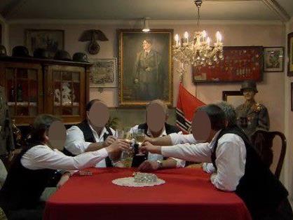 ÖVP-Gemeinderäte feiern in Seidls "Nazikeller" - Staatsanwaltschaft ermittelt.