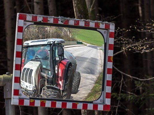 Ein Traktor verunfallte in Döbling Ein Traktor verunfallte in Döbling