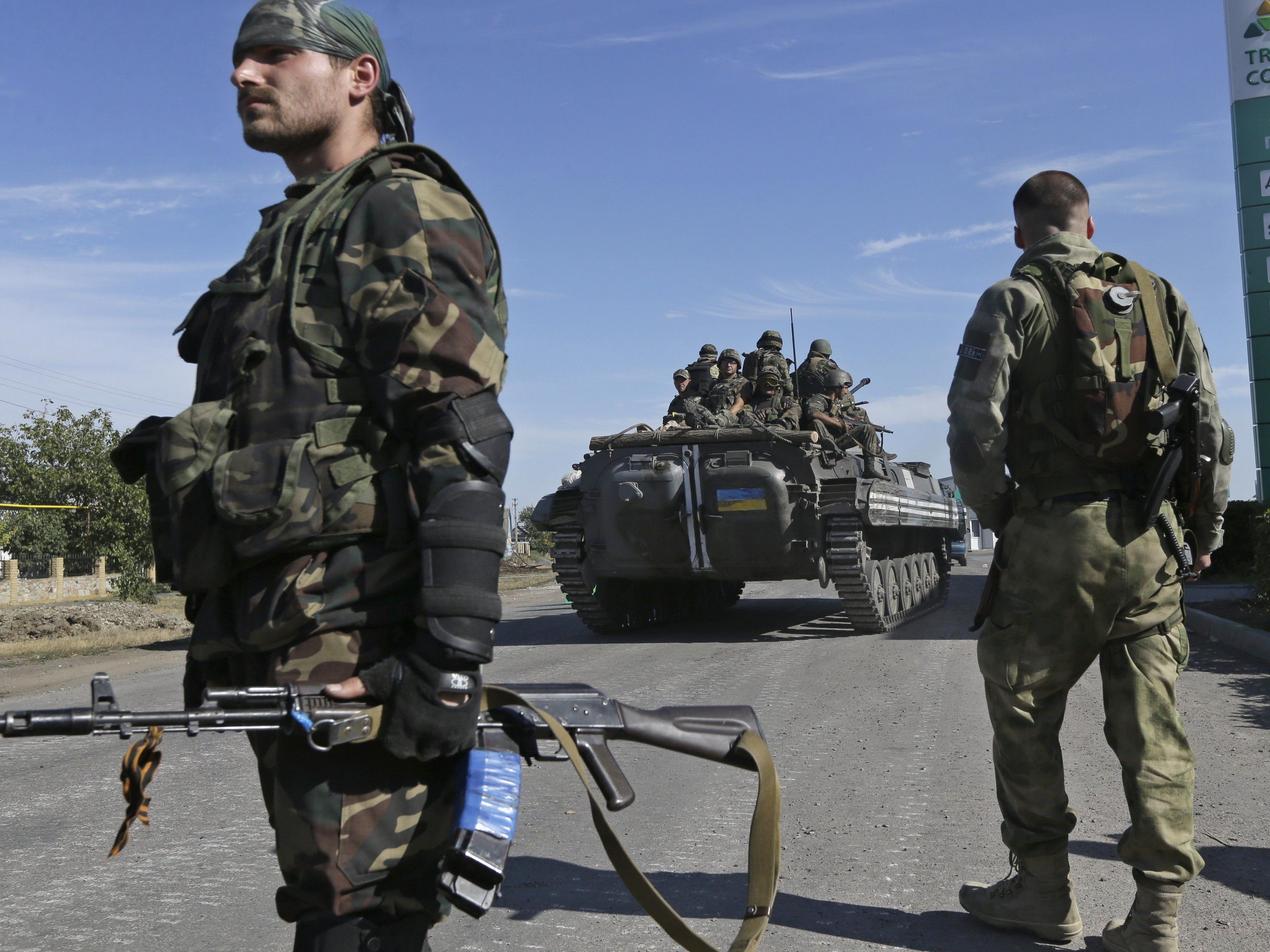 Rückzug: Ukrainische Armee gibt wichtigen Flughafen von Luhansk auf.