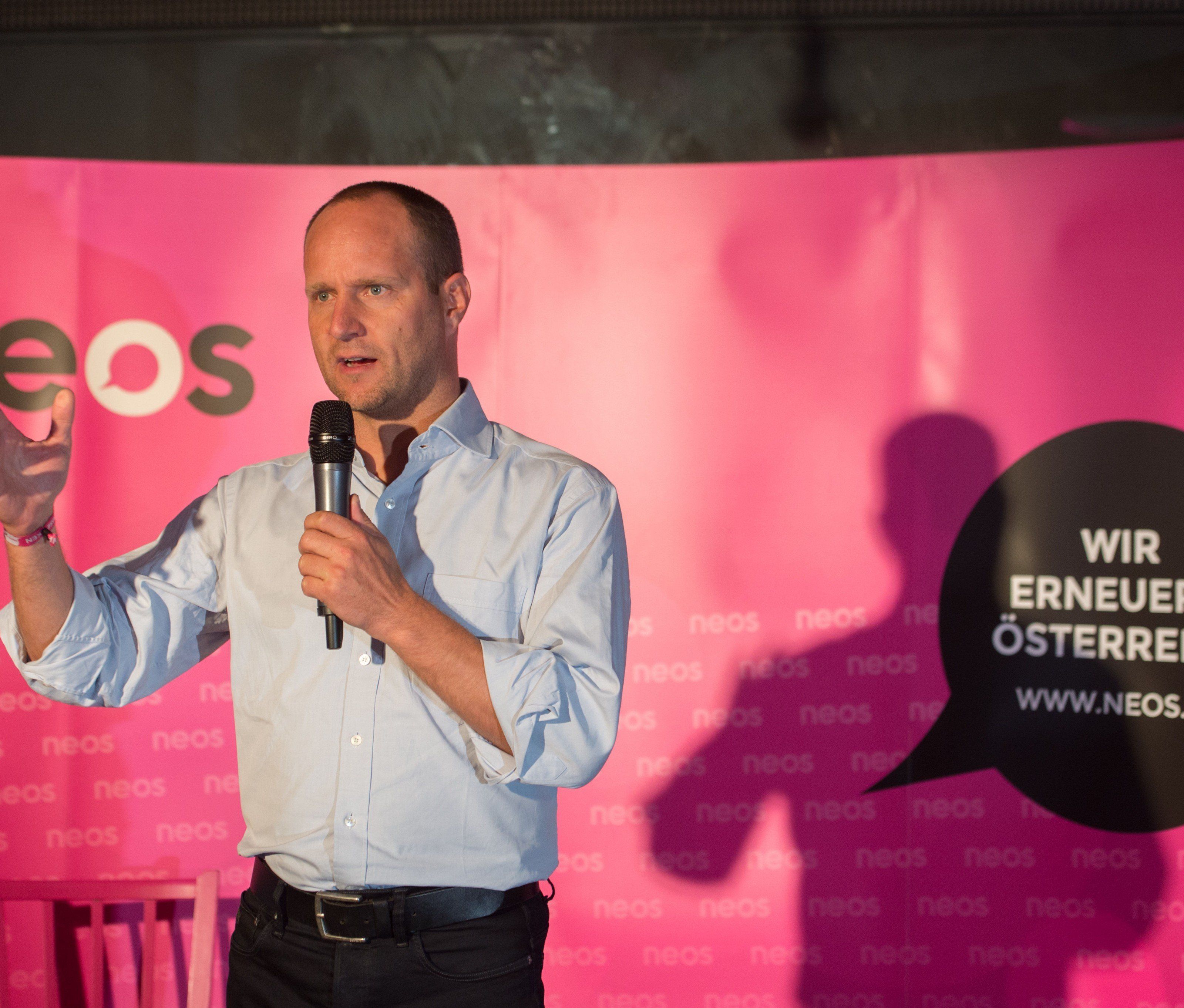 Strolz will eine Woche vor Entscheidung Unterstützer vor Ort motivieren Strolz will eine Woche vor Entscheidung Unterstützer vor Ort motivieren