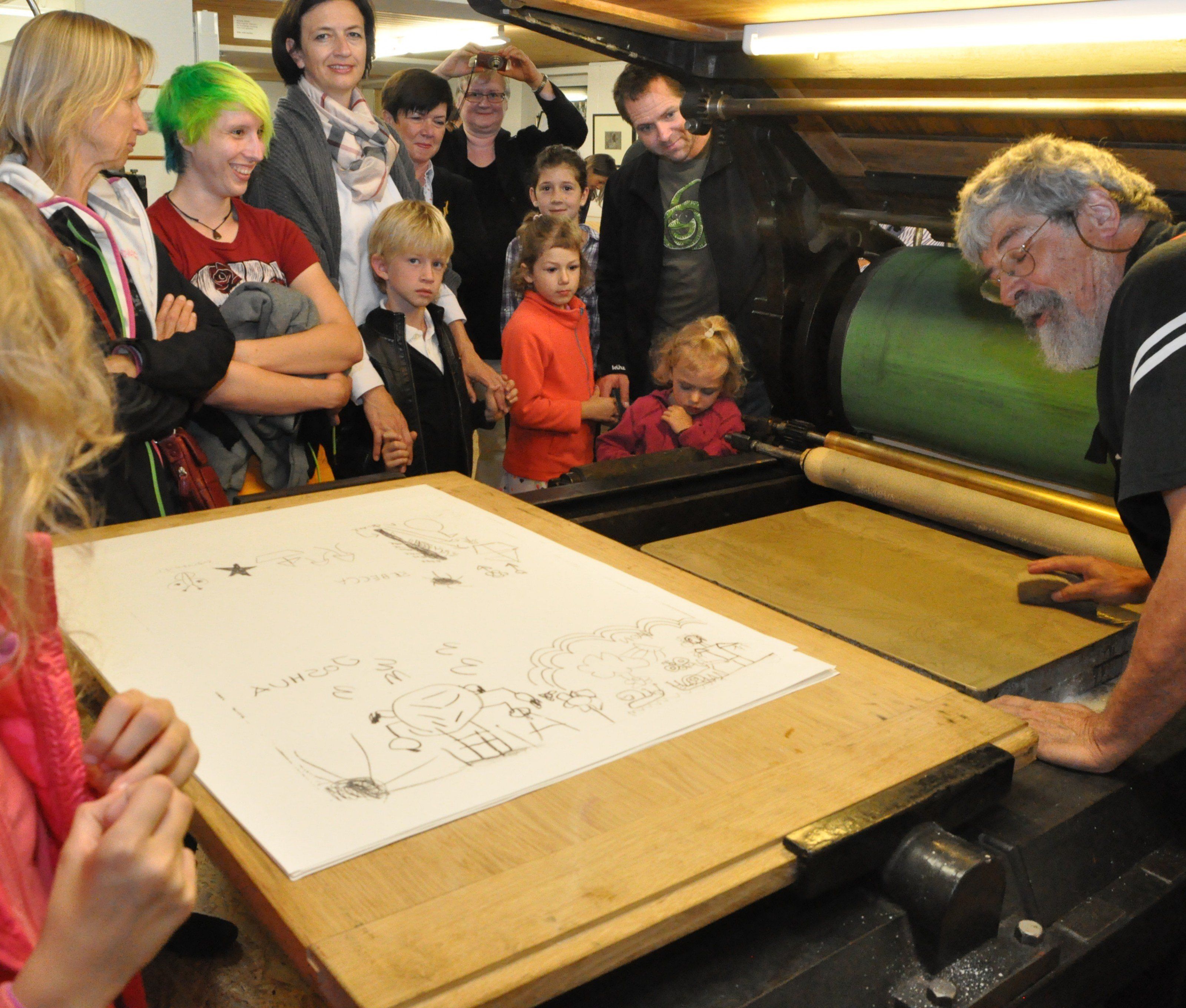 Viele Besucher bei der langen Nacht der Museen in Rankweil. Viele Besucher bei der langen Nacht der Museen in Rankweil.