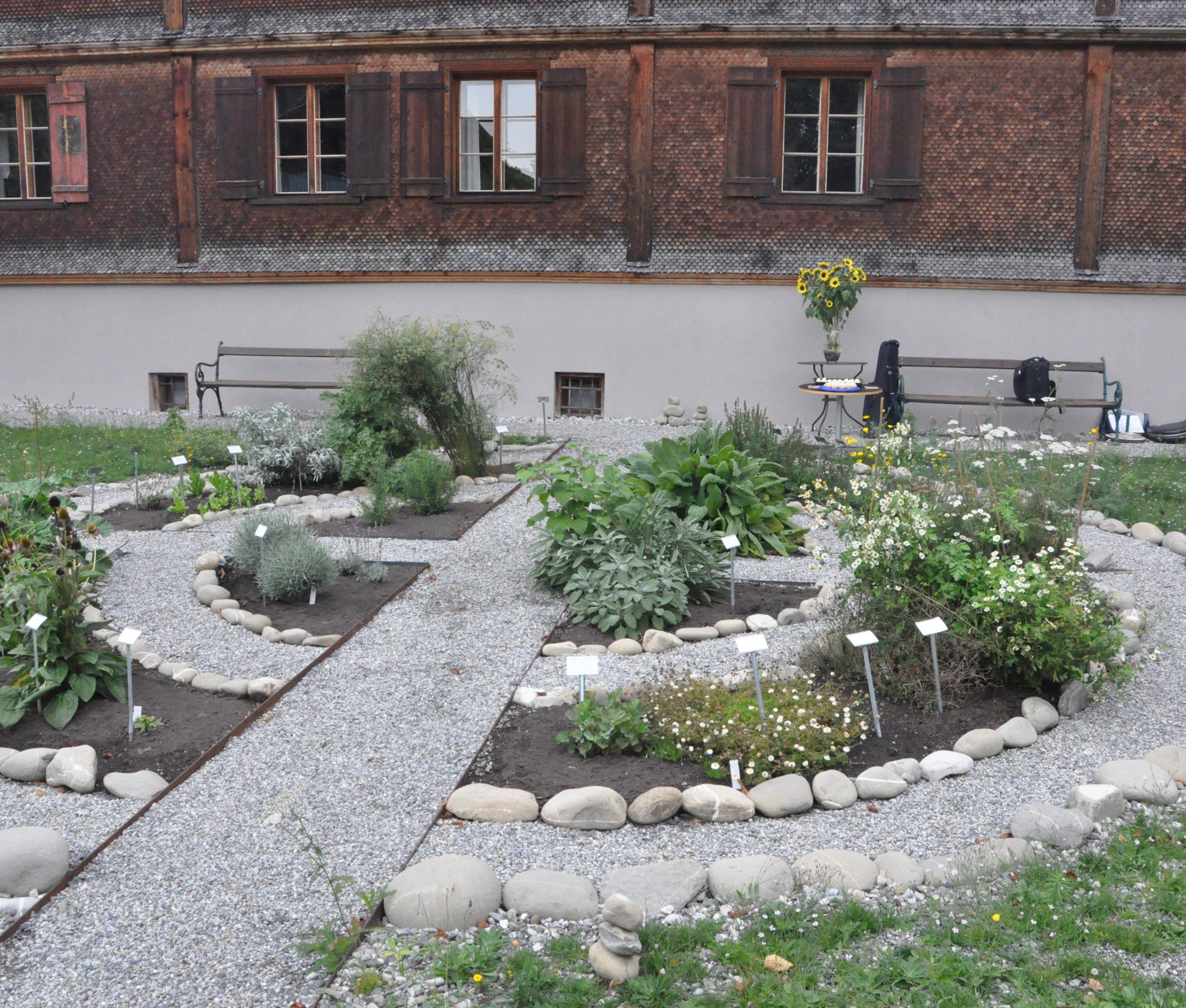 Der neue Kräutergarten Der neue Kräutergarten