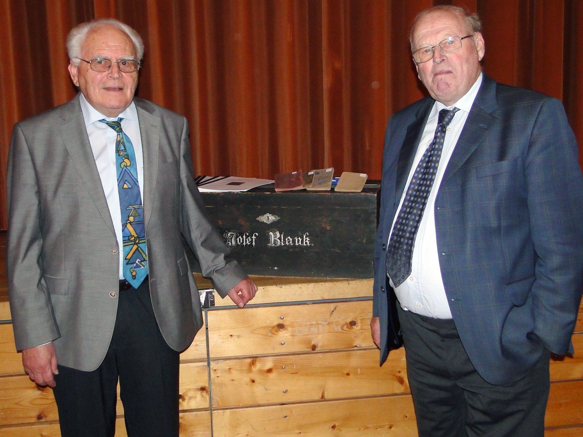 Die Vortragenden Dr.Elmar und Ök.Rat. Konrad Blank Die Vortragenden Dr.Elmar und Ök.Rat. Konrad Blank