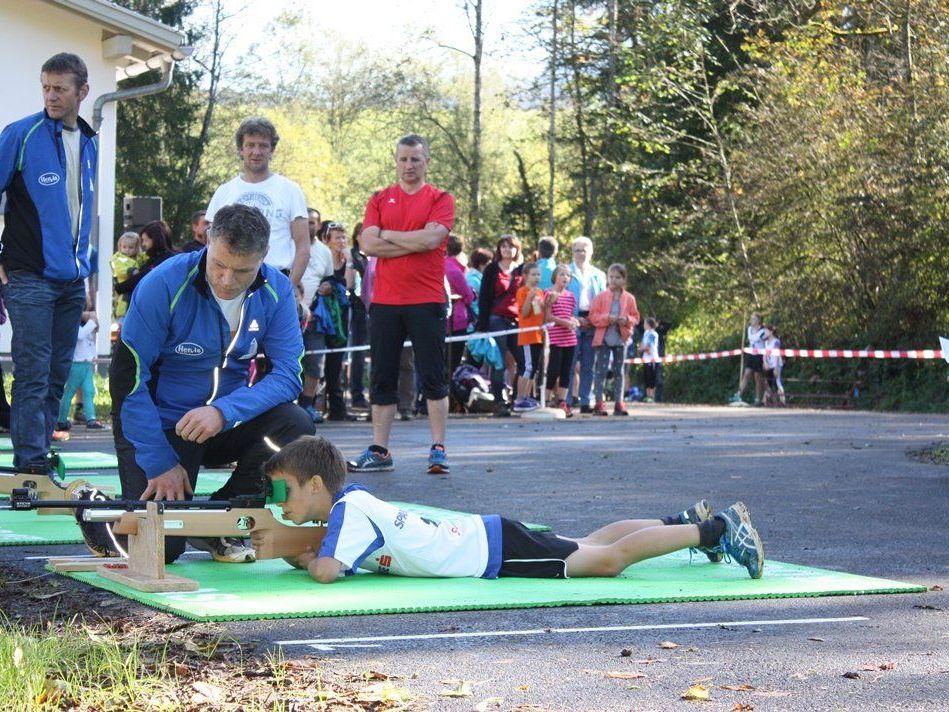 Die neue Biathlon-Trainingsanlage in Egg wurde ausgiebig getestet. Die neue Biathlon-Trainingsanlage in Egg wurde ausgiebig getestet.
