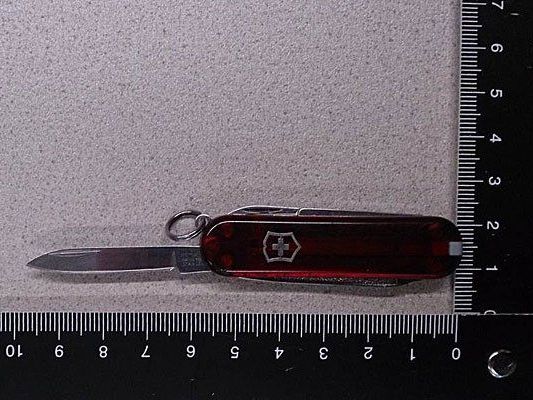 Mit diesem Messer ging das Duo in Simmmering vor Mit diesem Messer ging das Duo in Simmmering vor