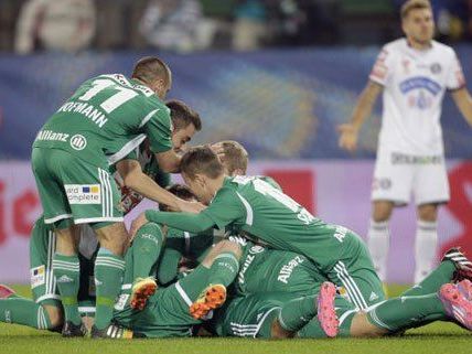 ÖFB Cup: Rapid Wien nimmt die Hürde Sturm Graz. ÖFB Cup: Rapid Wien nimmt die Hürde Sturm Graz.