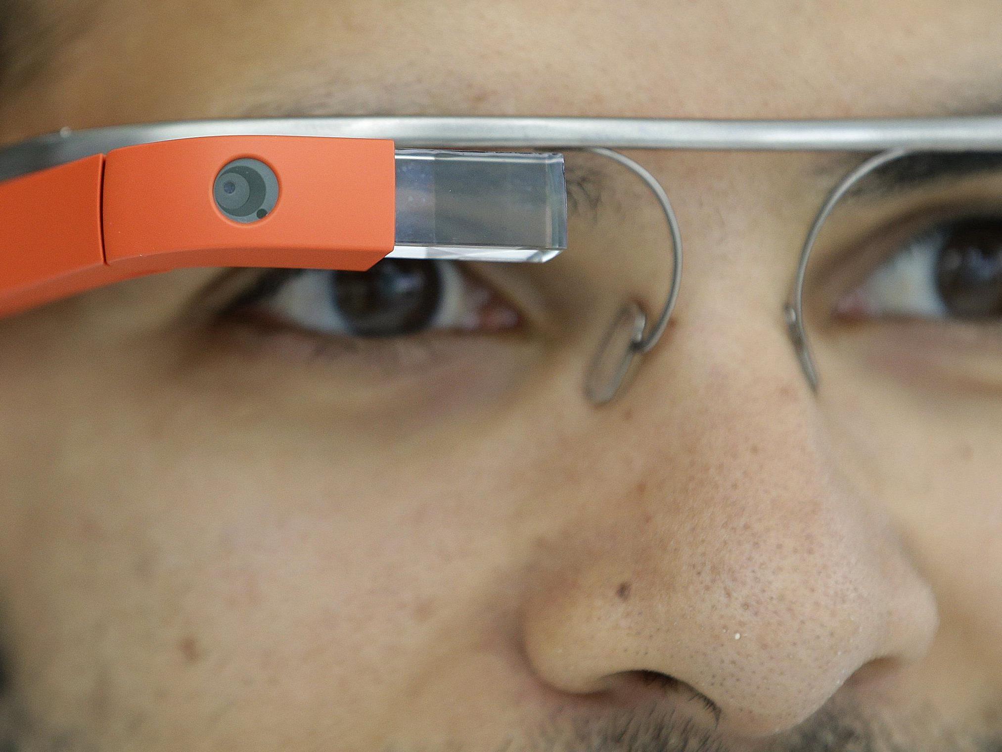 Das Google Glass kommt in Zukunft bei der Polizei in Dubai zum Einsatz.