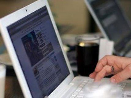 Wie sieht es mit dem Datenschutz am Arbeitsplatz aus? Wie sieht es mit dem Datenschutz am Arbeitsplatz aus?