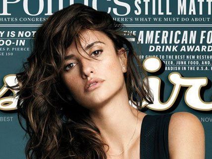 Das Männermagazin "Esquire" kürte Penélope Cruz zur "Sexiest Woman Alive 2014". Das Männermagazin "Esquire" kürte Penélope Cruz zur "Sexiest Woman Alive 2014".