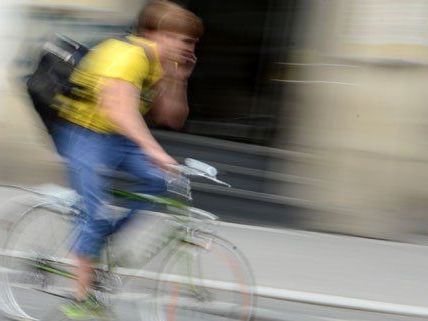 Zwei Personen wurden bei dem Unfall am Dienstag verletzt. Zwei Personen wurden bei dem Unfall am Dienstag verletzt.