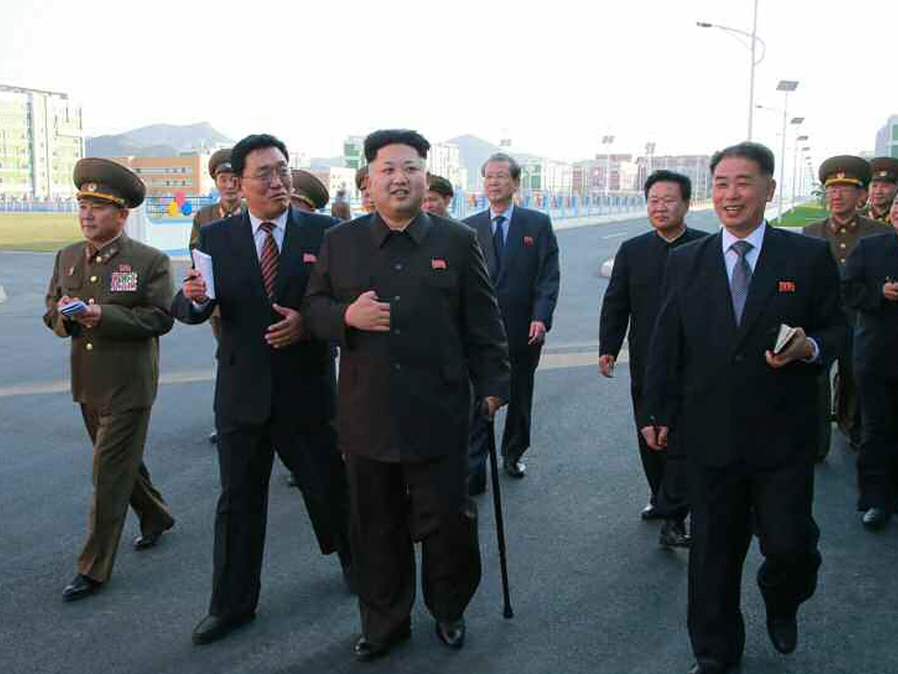 Seit 40 Tagen ward Kim Jong Un nicht mehr öffentlich gesehen, nun ist er wieder aufgetaucht.