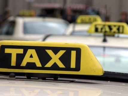 Mutmaßlicher Taxi-Räuber nach Diebstahl festgenommen.