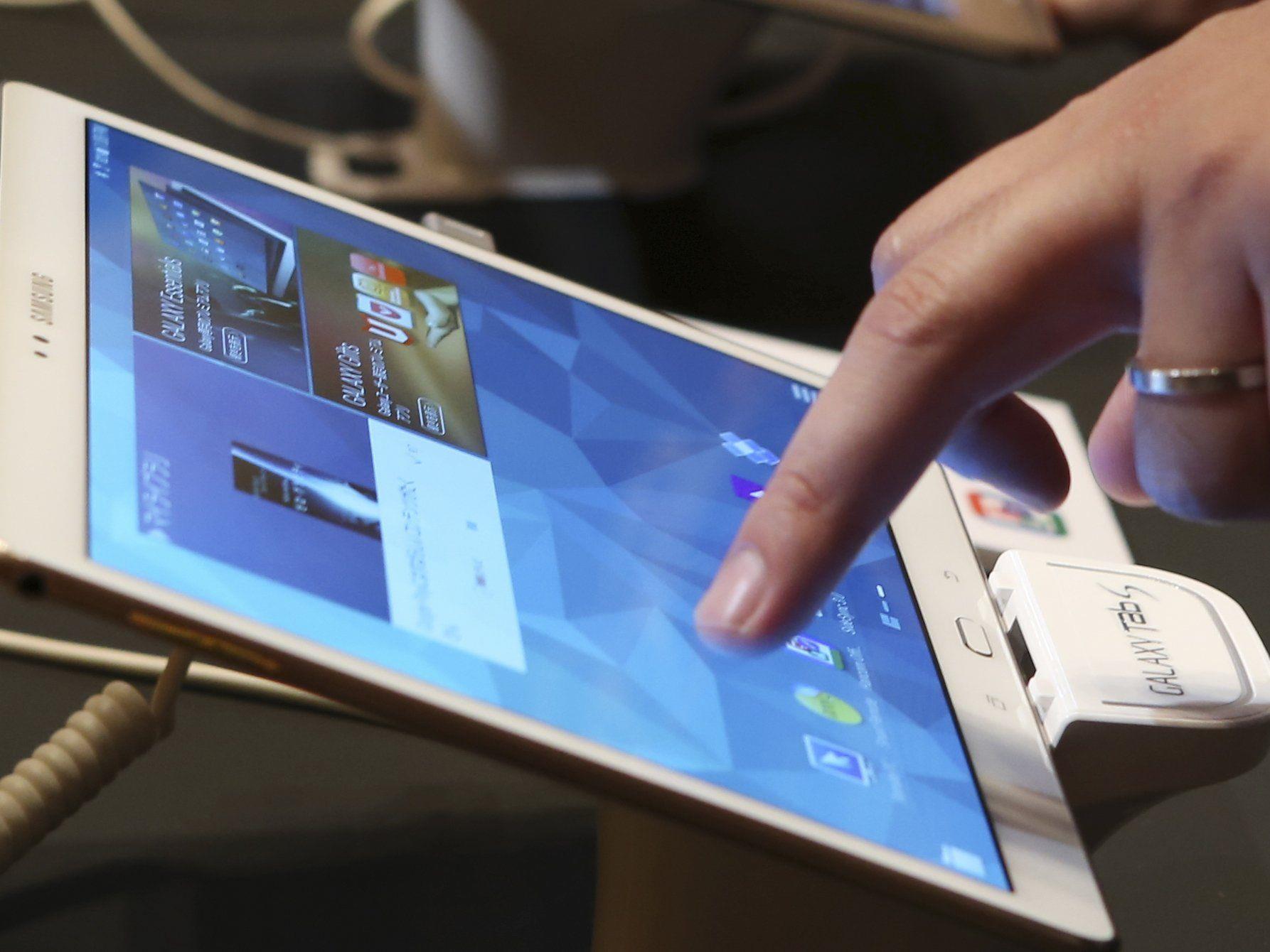 In Asien drückt das Interesse für Smartphones und Tablets deutlich auf den PC-Absatz.