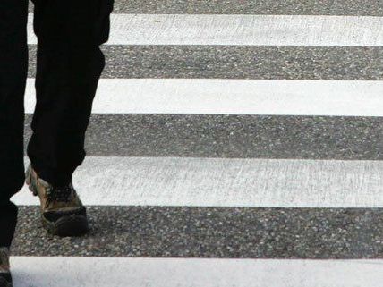 Helle Kleidnug im Sraßenverkehr kann Unfälle vermeiden.