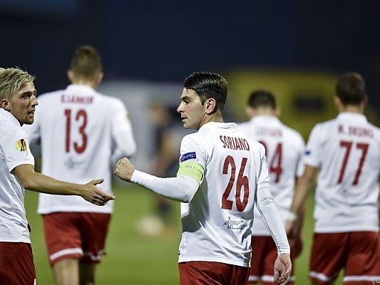 Kapitän Soriano durfte sich gleich dreimal freuen Kapitän Soriano durfte sich gleich dreimal freuen