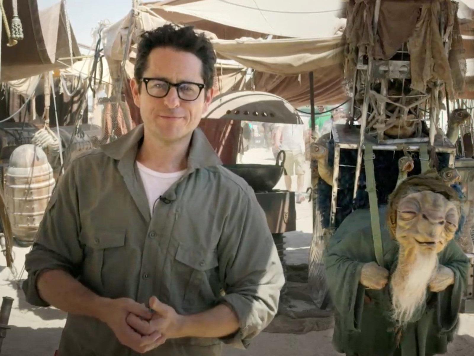 Regisseur J. J. Abrams am Set von "Star Wars: Episode VII - The Force Awakens".