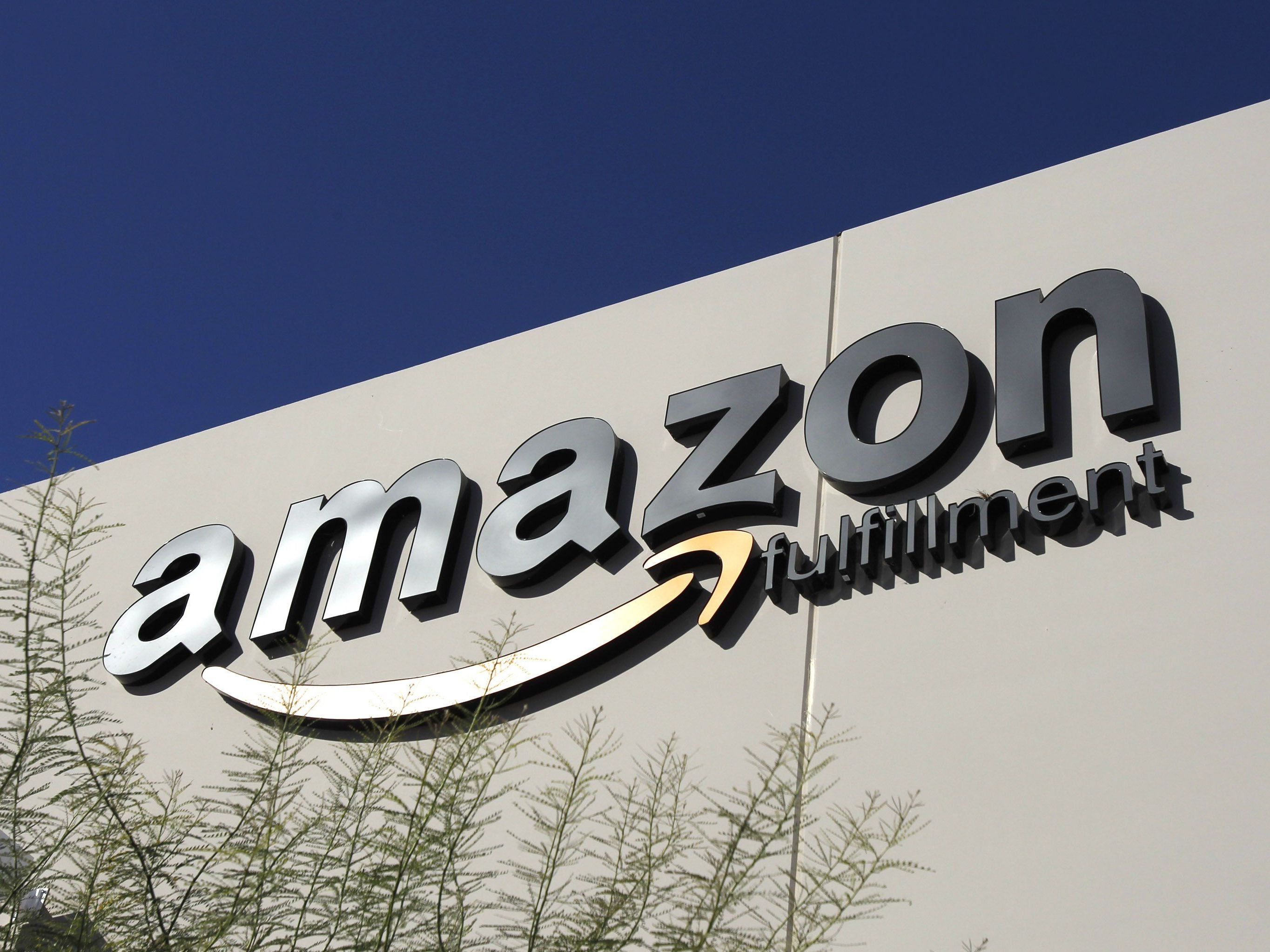 Der amerikanische Online-Versandhändler Amazon bietet sein Abo-Service "Amazon Prime" nun auch in Österreich an. Der amerikanische Online-Versandhändler Amazon bietet sein Abo-Service "Amazon Prime" nun auch in Österreich an.