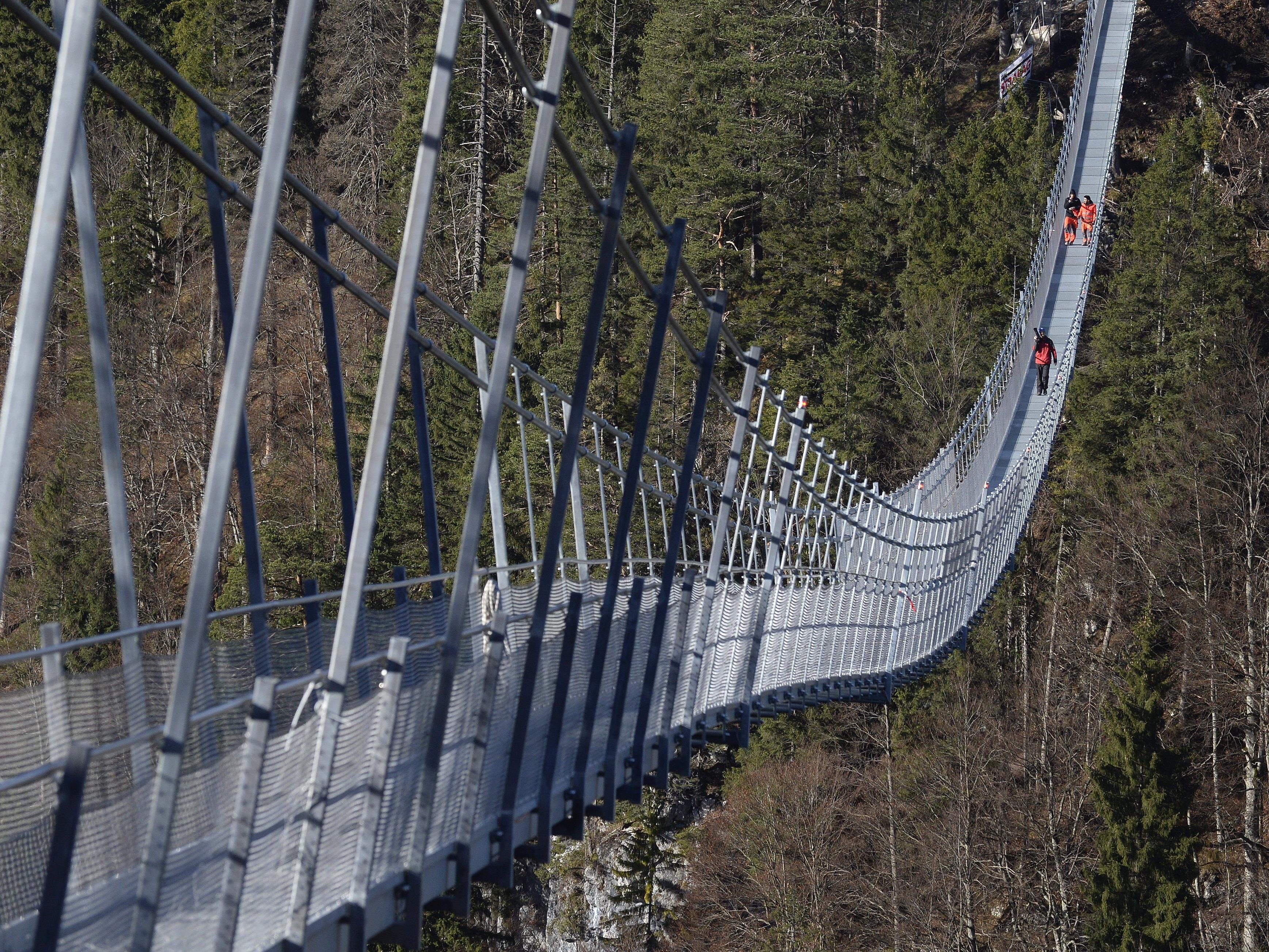 Die "highline179" ist eine 405 Meter lange Hängebrücke.
