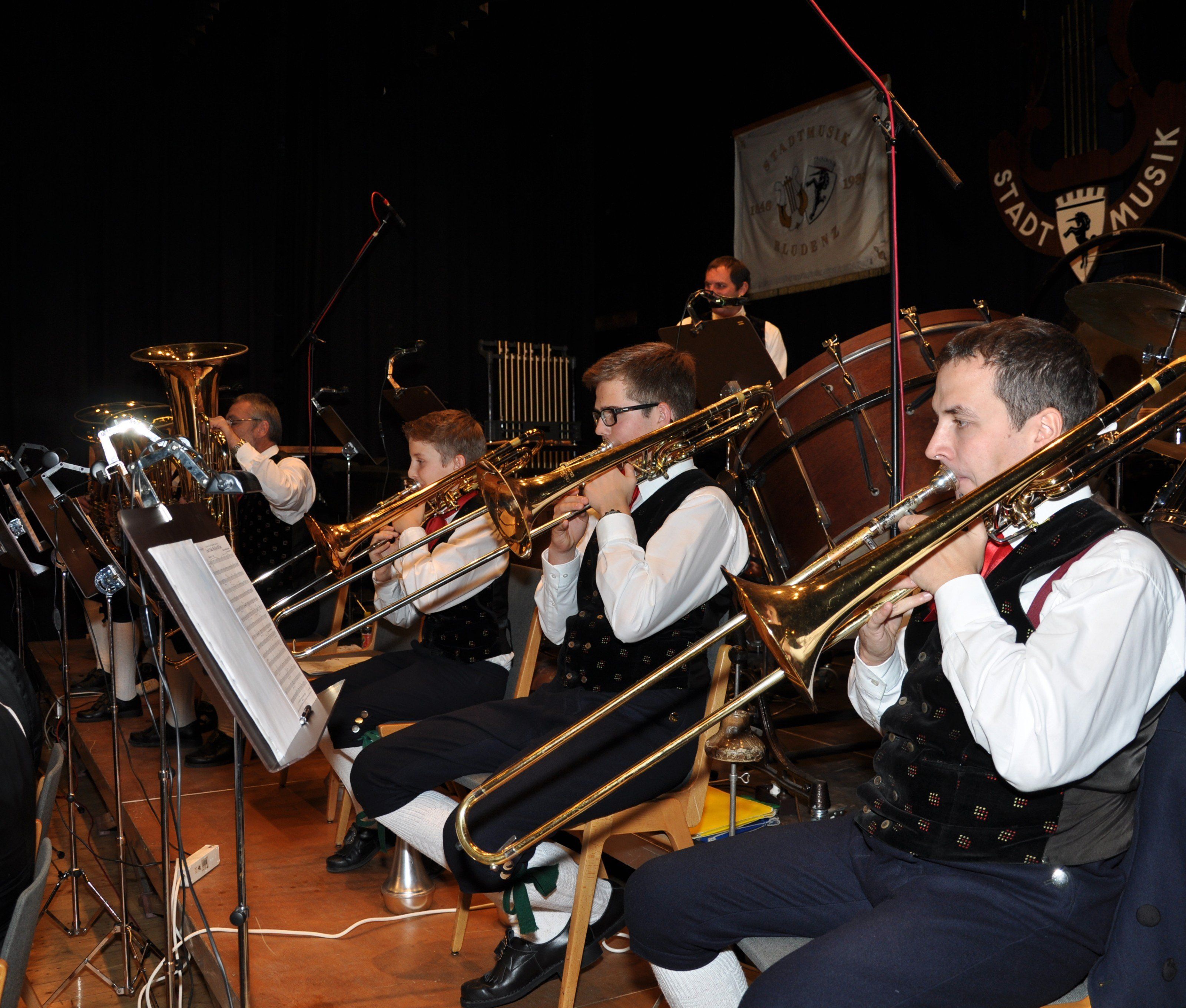 Die Stadtmusik lädt zum Cäciliakonzert 2014. Die Stadtmusik lädt zum Cäciliakonzert 2014.