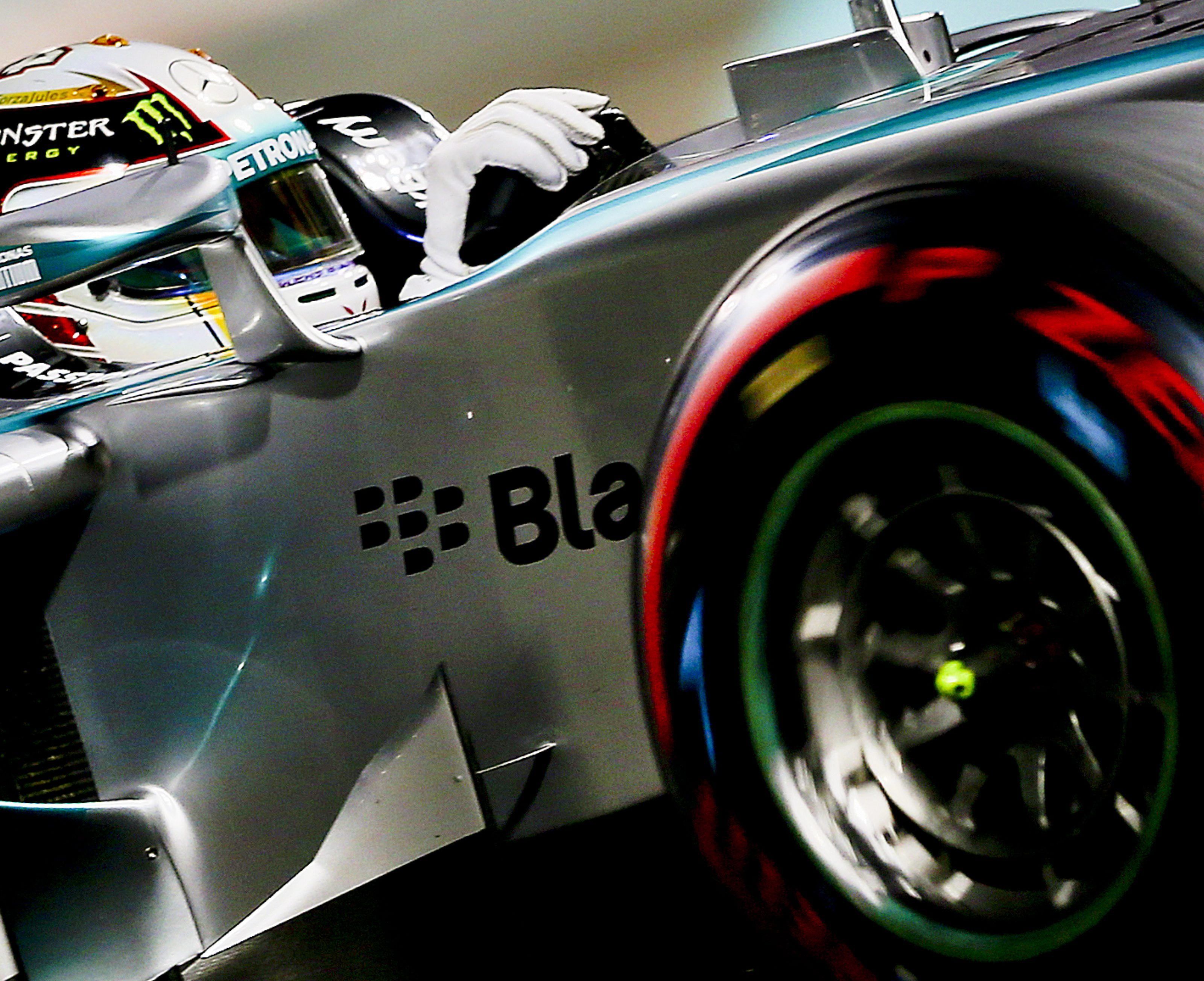 Formel 1: Rosberg im Abu-Dhabi-Abschlusstraining klar vor Hamilton. Formel 1: Rosberg im Abu-Dhabi-Abschlusstraining klar vor Hamilton.