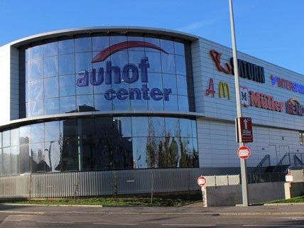 Das Auhofcenter im Westen Wiens wurde am Montag feierlich eröffnet. Das Auhofcenter im Westen Wiens wurde am Montag feierlich eröffnet.