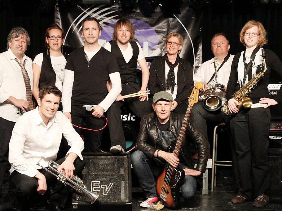 Am 8.November spielt Funkstreife 6 in der Radlerhalle Lustenau Am 8.November spielt Funkstreife 6 in der Radlerhalle Lustenau