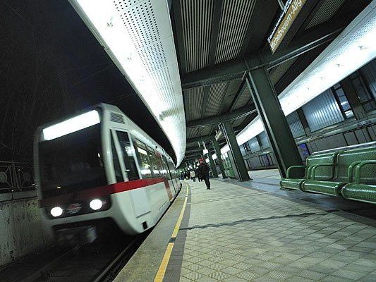 In der Station Michelbeuern kam es zu der Rauferei mit Folgen