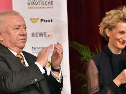 Michael Häupl und Anna Gavalda bei der Eröffnung am Montag. Michael Häupl und Anna Gavalda bei der Eröffnung am Montag.