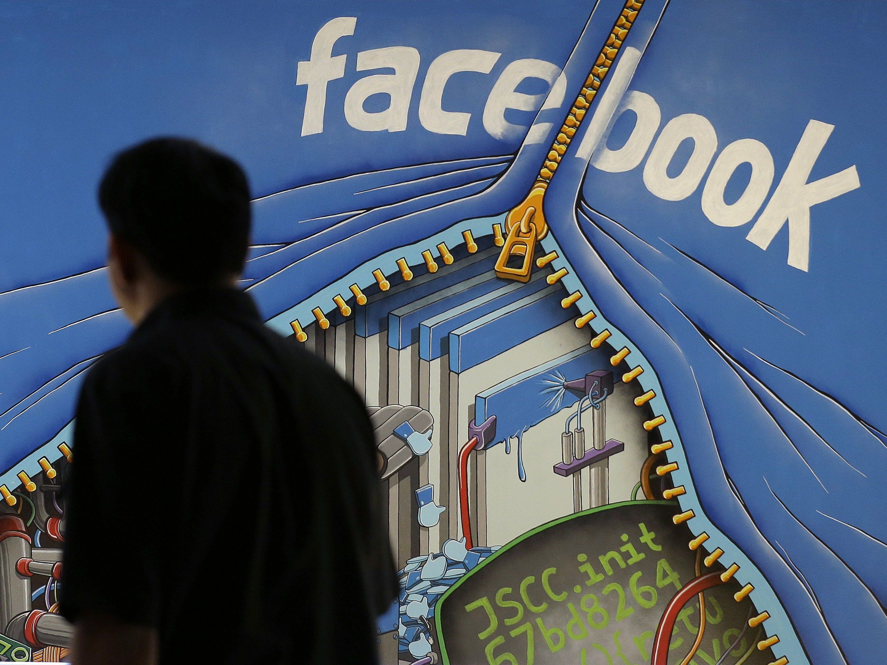 Die Behörden wollen immer öfter wissen, wer sich hinter dem Facebook-Profil verbirgt. Die Behörden wollen immer öfter wissen, wer sich hinter dem Facebook-Profil verbirgt.
