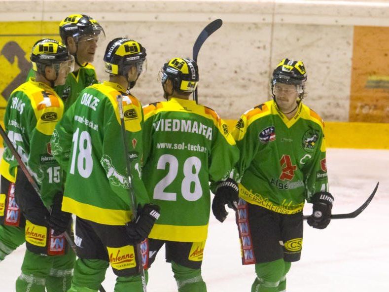 4:0-Heimsieg von Tabellenführer EHC Lustenau gegen Laibach. 4:0-Heimsieg von Tabellenführer EHC Lustenau gegen Laibach.