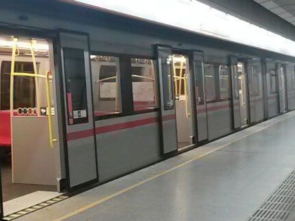 In der U3 Station Schweglerstraße kam es zu einer starken Rauchentwicklung. In der U3 Station Schweglerstraße kam es zu einer starken Rauchentwicklung.