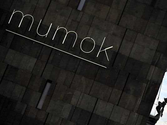Kunstkurator Hegyi freut sich über Auszeichnung Kunstkurator Hegyi freut sich über Auszeichnung
