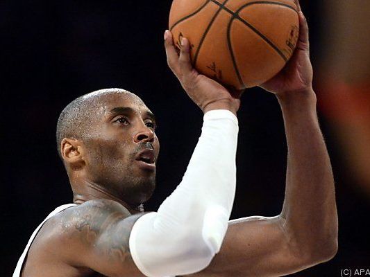 Mit einem Freiwurf überholte Kobe sein Vorbild Mit einem Freiwurf überholte Kobe sein Vorbild