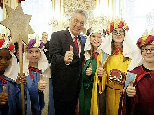 Bundespräsident Heinz Fischer empfing am Montag die Sternsinger in der Wiener Hofburg