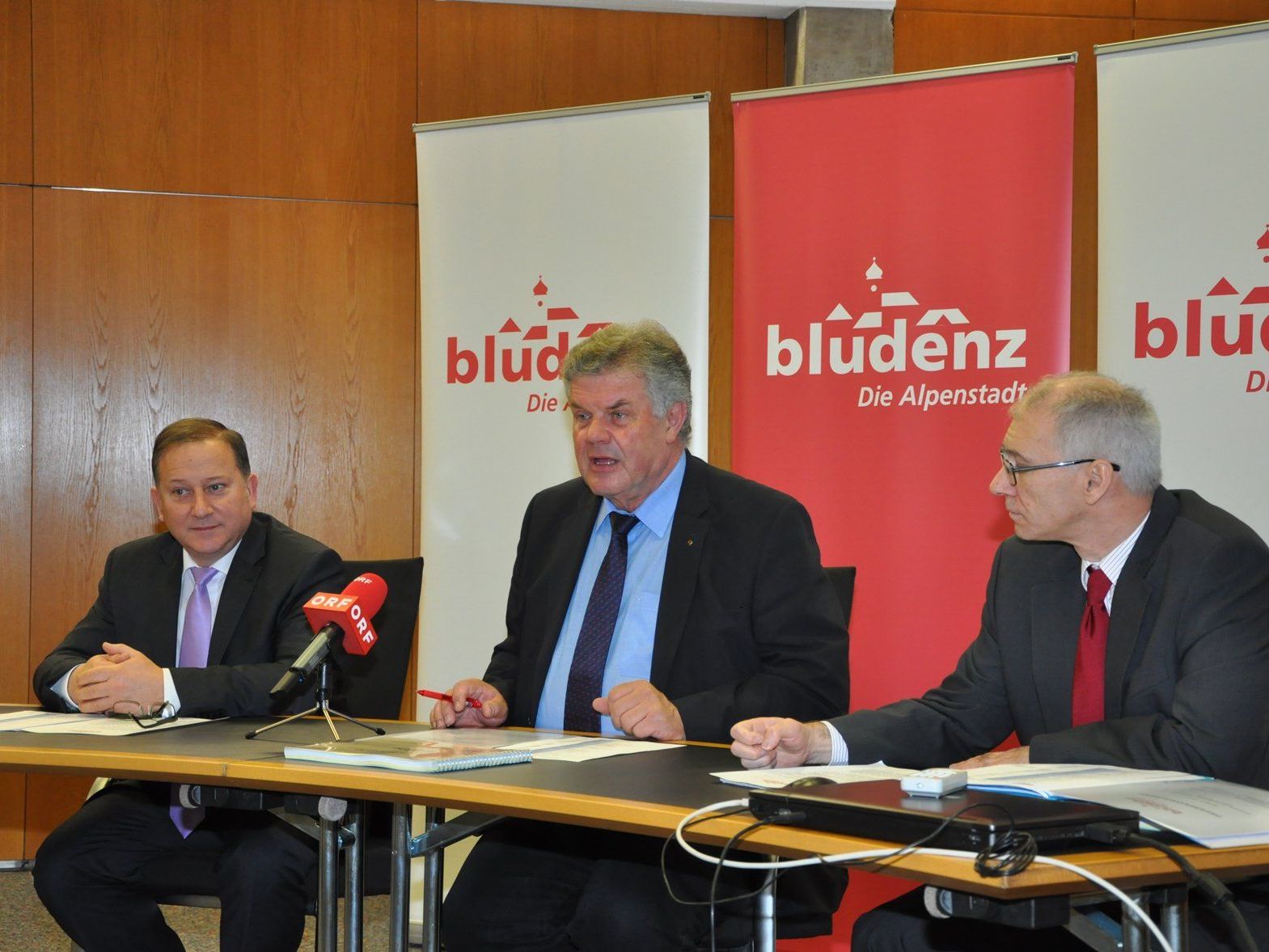 Am Mittwoch wurde das neue Budget der Stadt Bludenz für 2015 vorgestellt. Am Mittwoch wurde das neue Budget der Stadt Bludenz für 2015 vorgestellt.