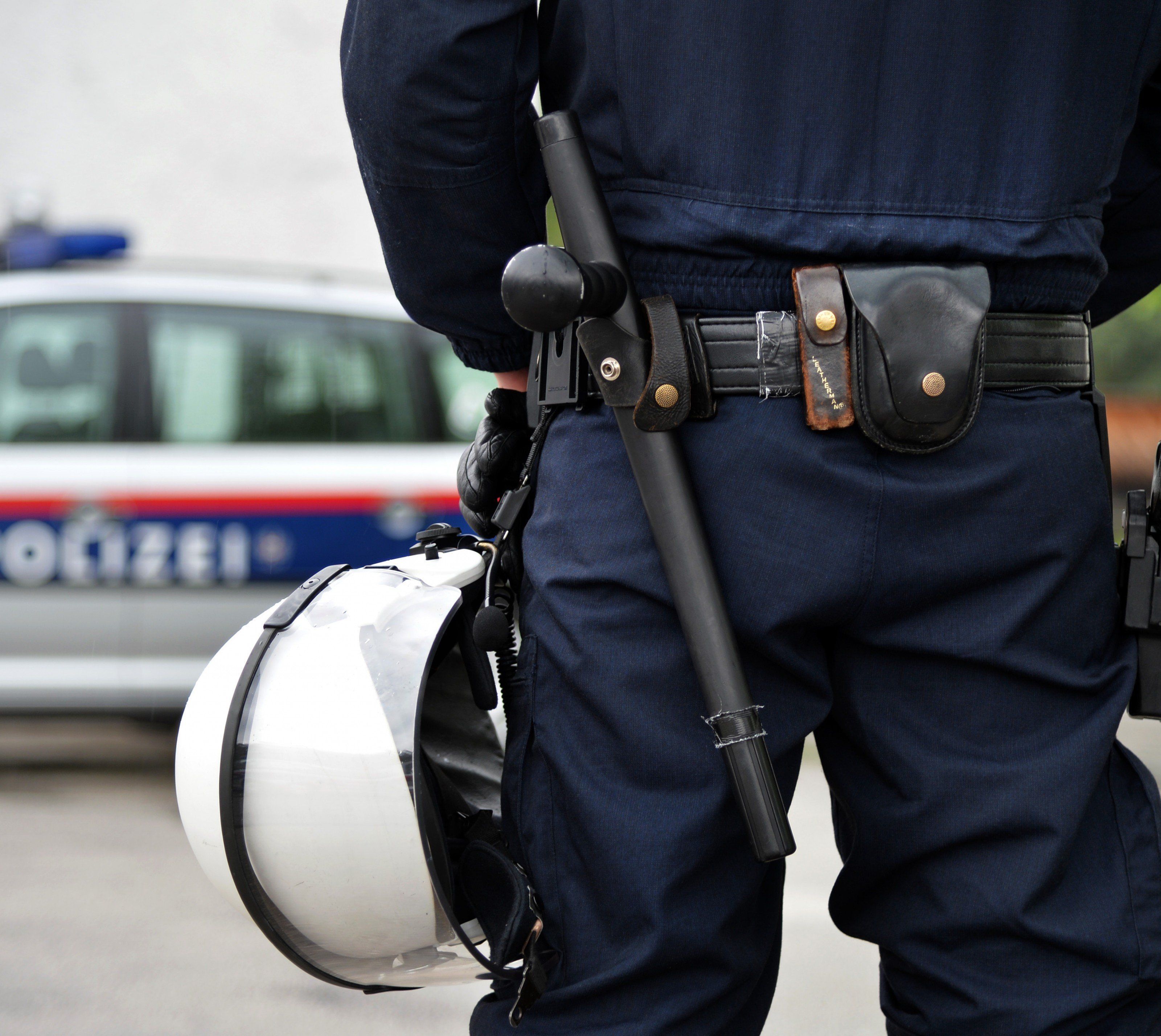 Bombendrohung gegen Vorarlberger Skihotel: Polizei vermutet Trittbrettfahrer-Aktion. Bombendrohung gegen Vorarlberger Skihotel: Polizei vermutet Trittbrettfahrer-Aktion.