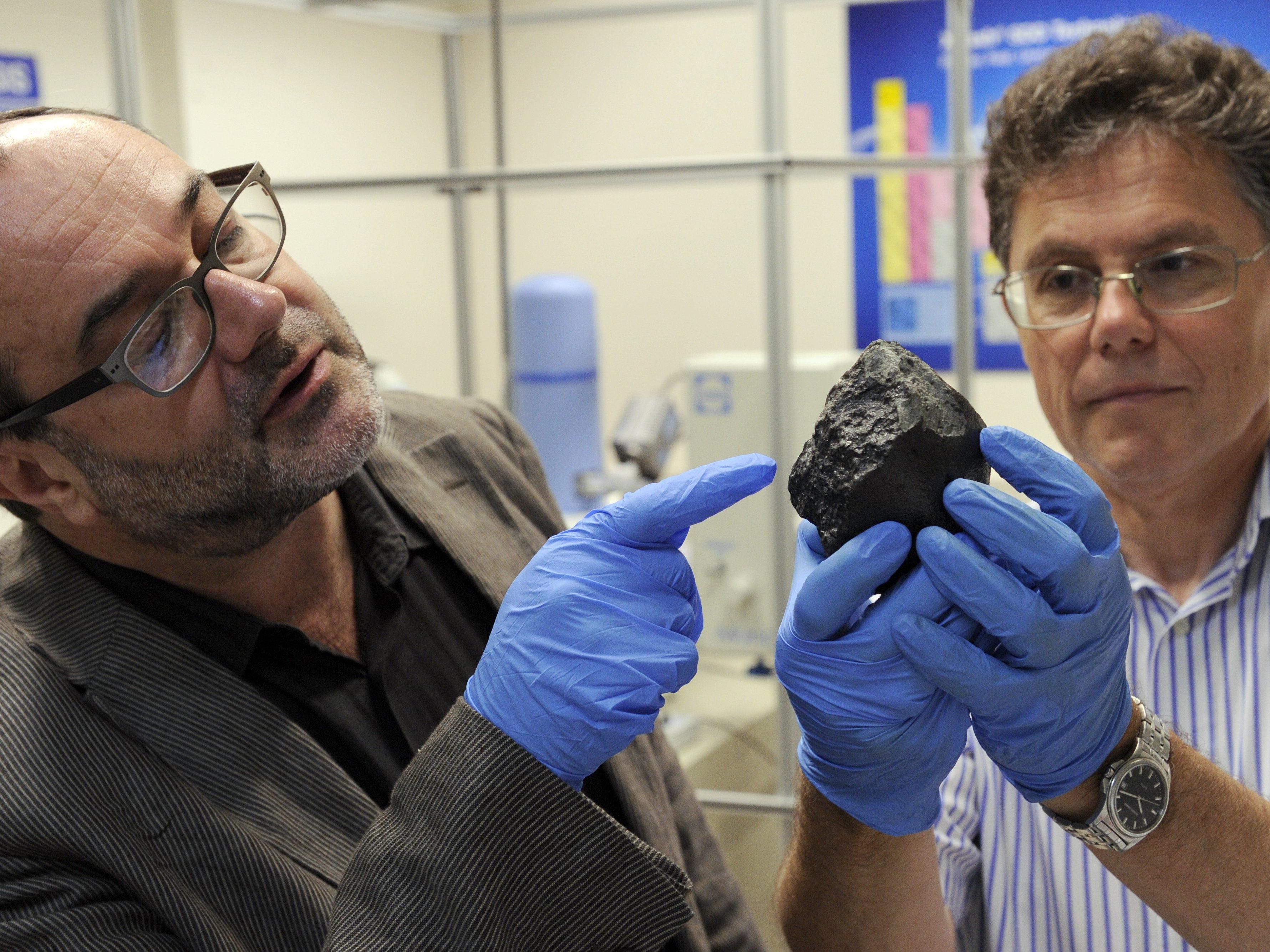 Forscher fanden im Gestein organische Kohlenstoffverbindungen.