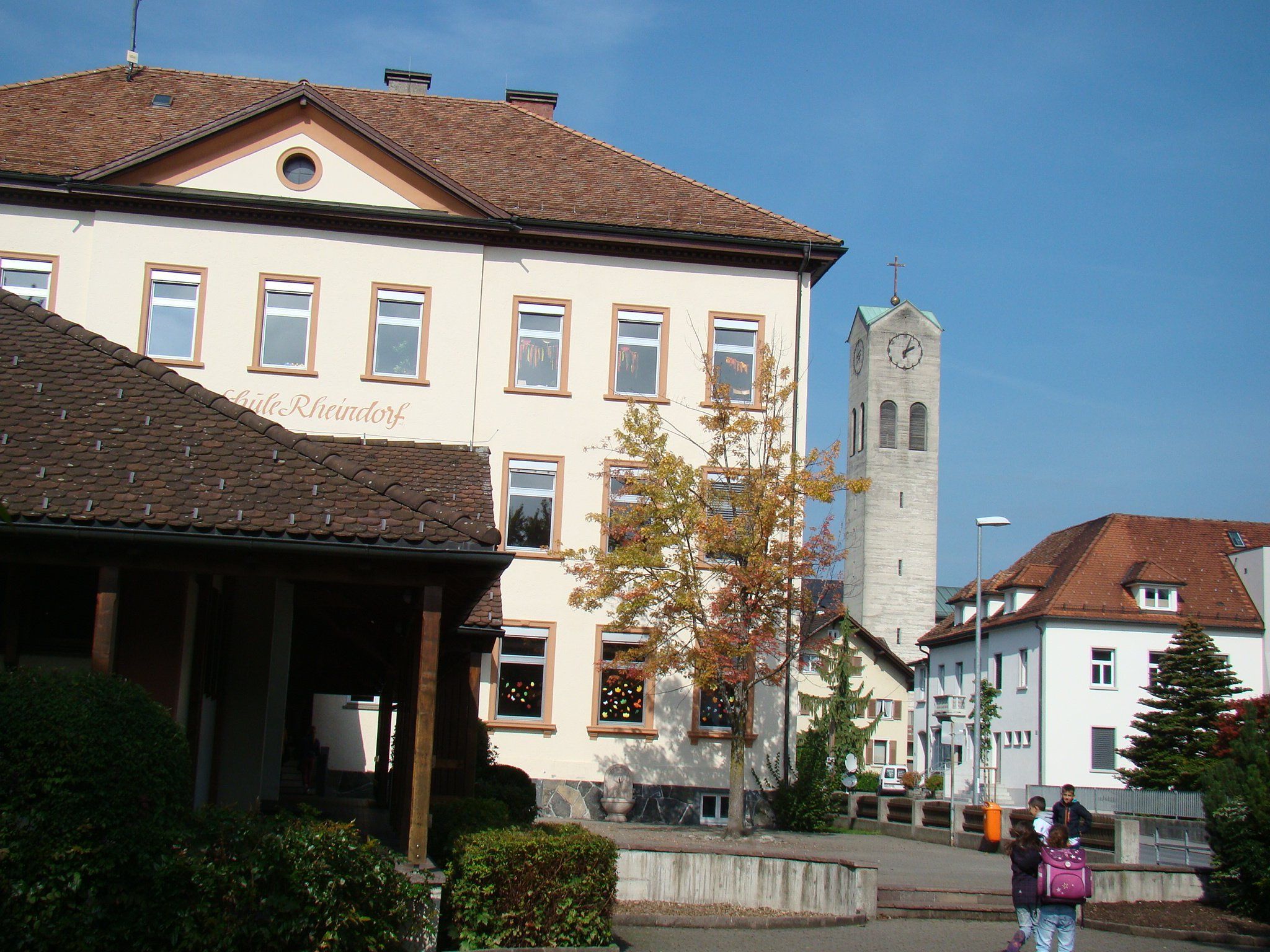 Im Schul- und Kindergartenbereich wird in den nächsten Jahren viel investiert. Im Schul- und Kindergartenbereich wird in den nächsten Jahren viel investiert.